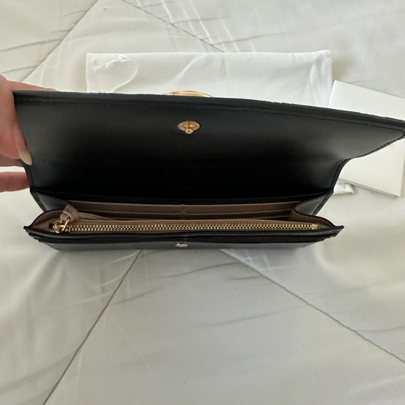 Chloe Wallet - Picture 3 of 4